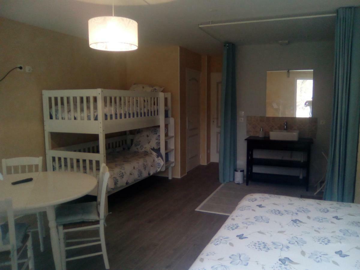 Chambre D'Hotes - Le Safran Du Val D'Or Anneyron Ngoại thất bức ảnh